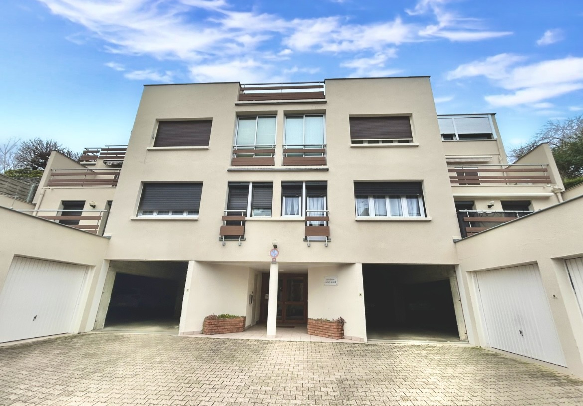 Agence immobilière de 
 Stéphane Plaza Immobilier Montlucon - Stéphane Plaza Immobilier Montluçon 
