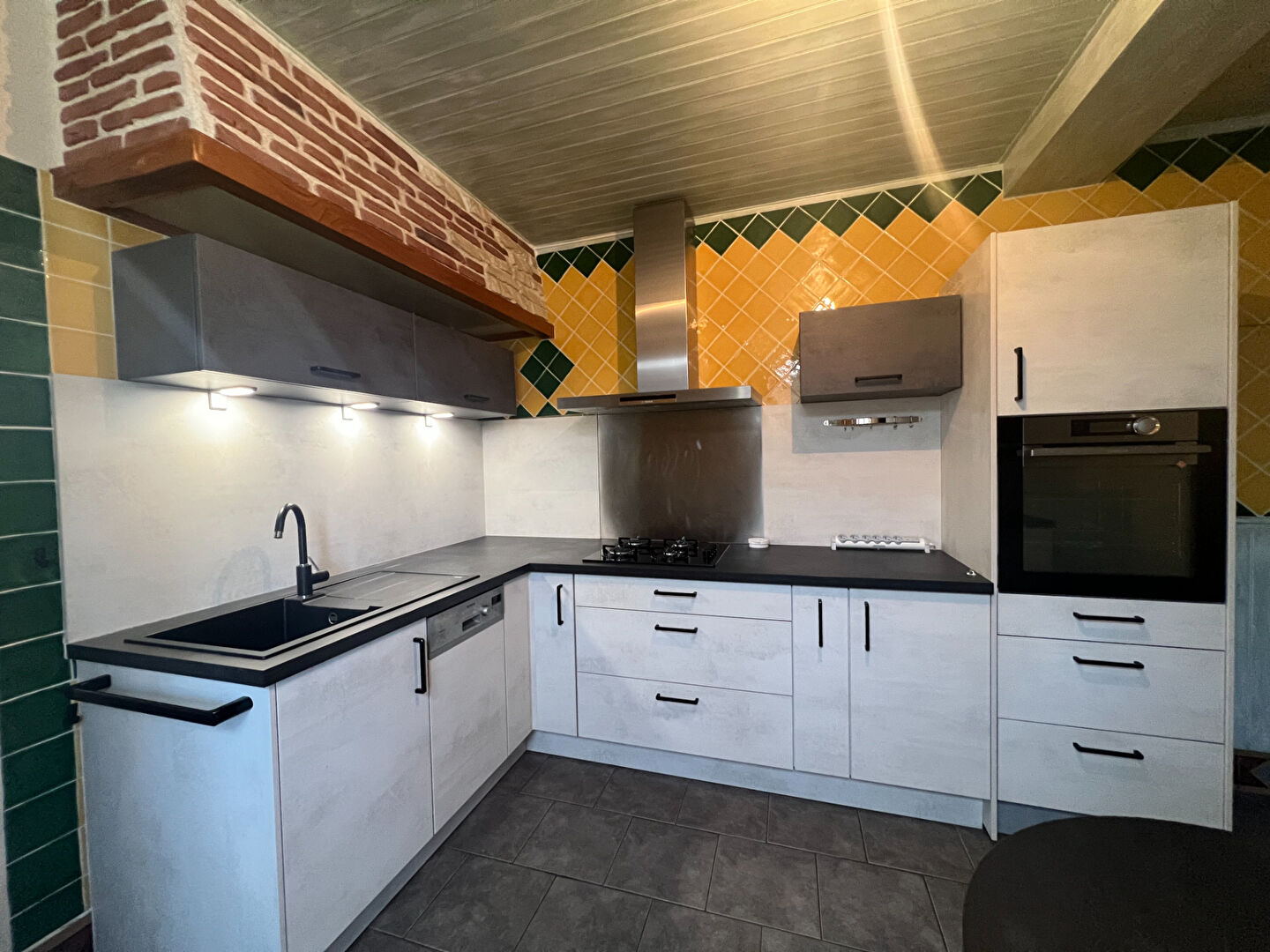 Agence immobilière de 
 Stéphane Plaza Immobilier Montlucon - Stéphane Plaza Immobilier Montluçon 
