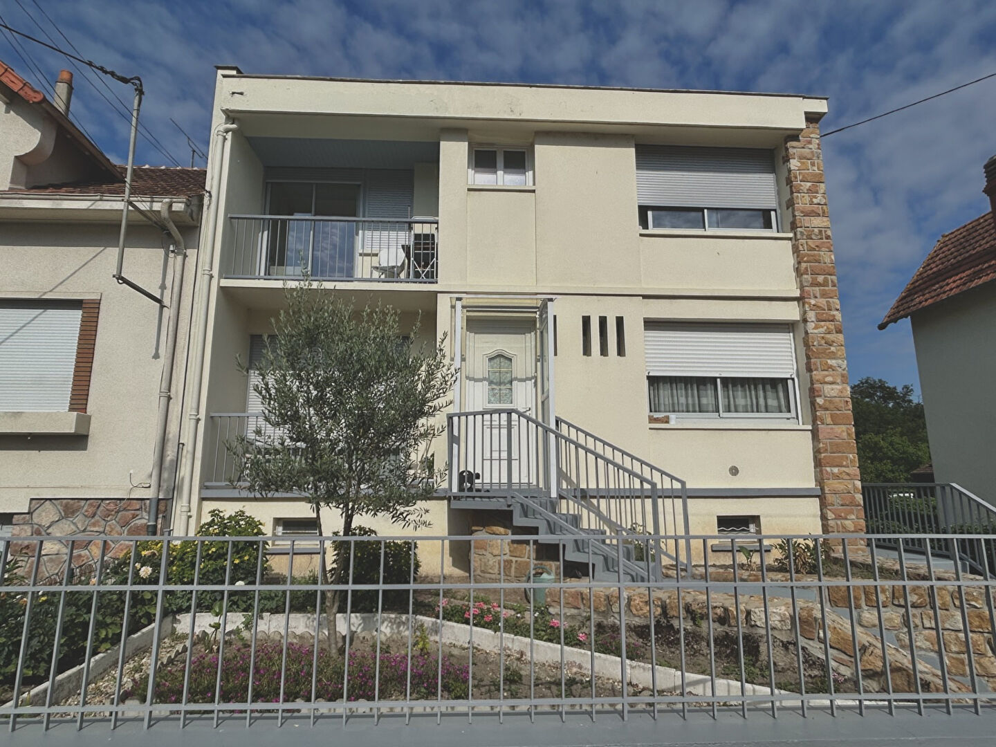 Agence immobilière de 
 Stéphane Plaza Immobilier Montlucon - Stéphane Plaza Immobilier Montluçon 
