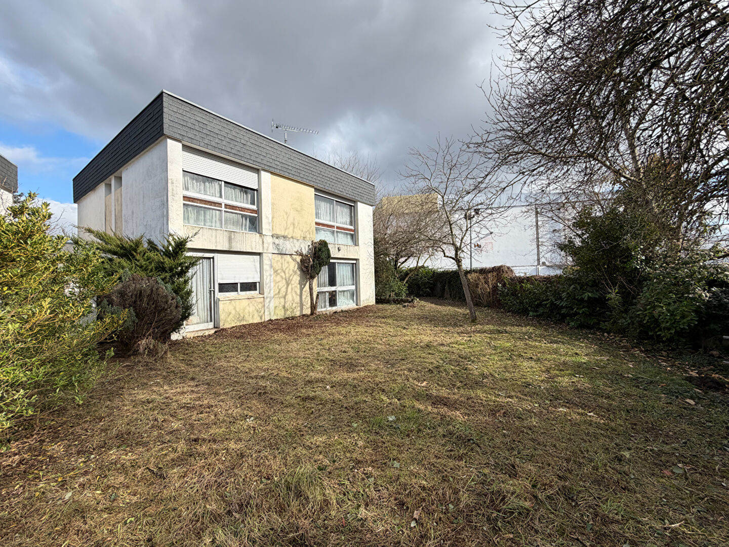 Agence immobilière de 
 Stéphane Plaza Immobilier Montlucon - Stéphane Plaza Immobilier Montluçon 
