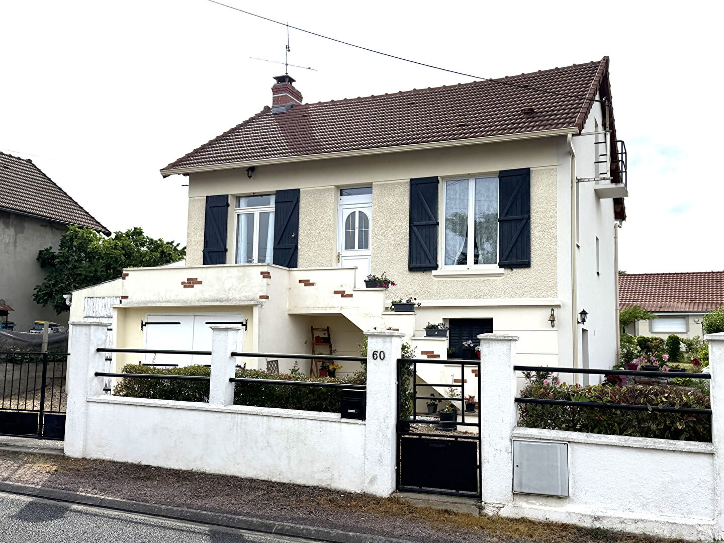 Agence immobilière de 
 Stéphane Plaza Immobilier Montlucon - Stéphane Plaza Immobilier Montluçon 
