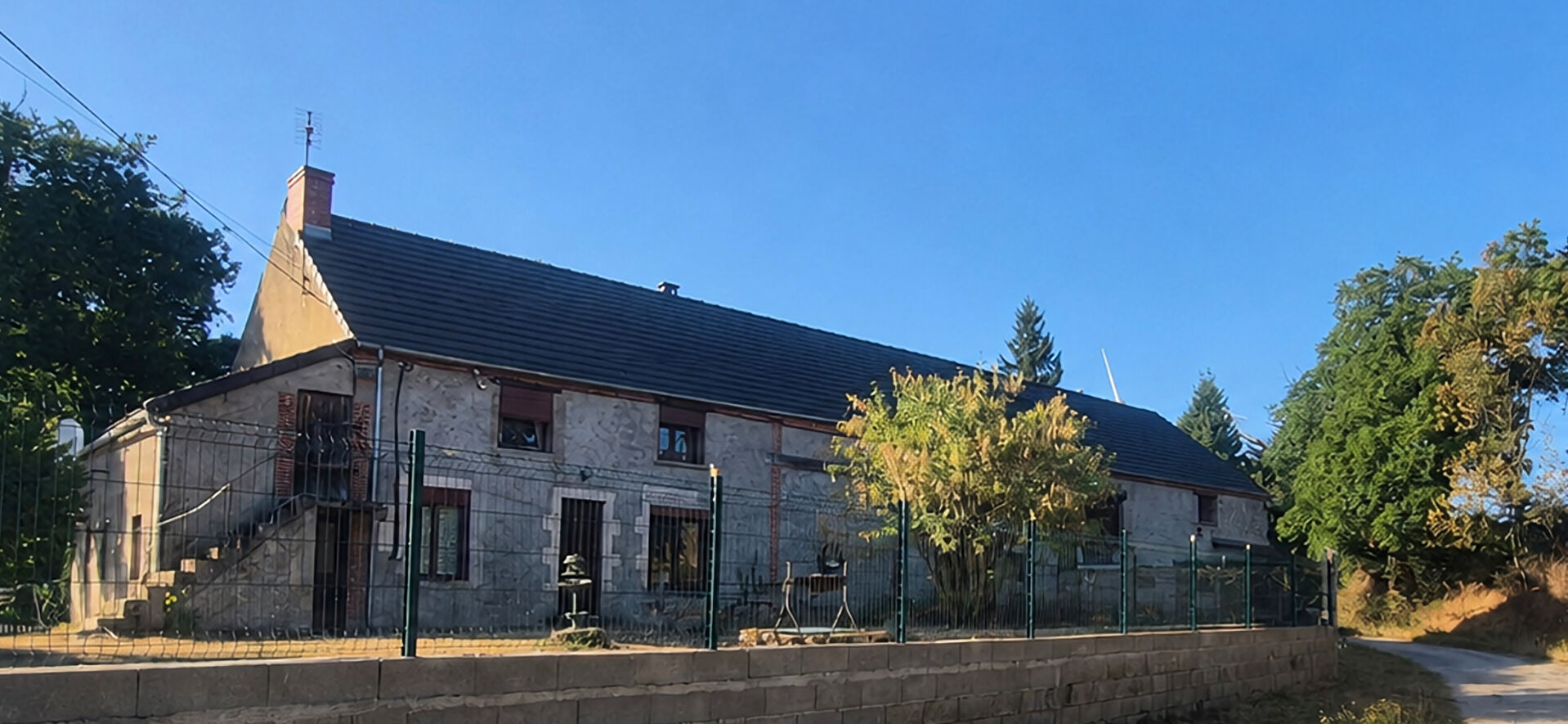 Agence immobilière de 
 Stéphane Plaza Immobilier Montlucon - Stéphane Plaza Immobilier Montluçon 
