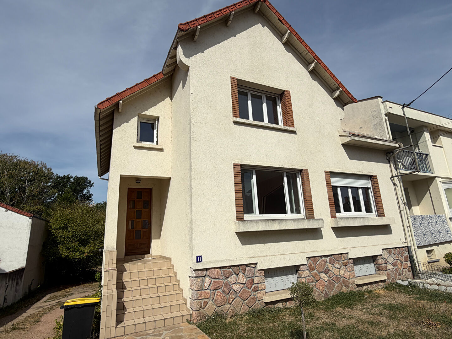 Agence immobilière de 
 Stéphane Plaza Immobilier Montlucon - Stéphane Plaza Immobilier Montluçon 

