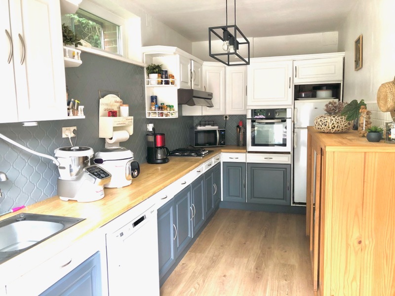 Photo Maison Preseau 6 pièce(s) 133 m2 image 2/6