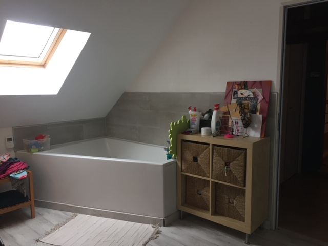 Photo Maison Preseau 6 pièce(s) 133 m2 image 4/6