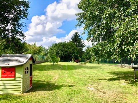 Photo Maison Preseau 6 pièce(s) 133 m2 image 5/6