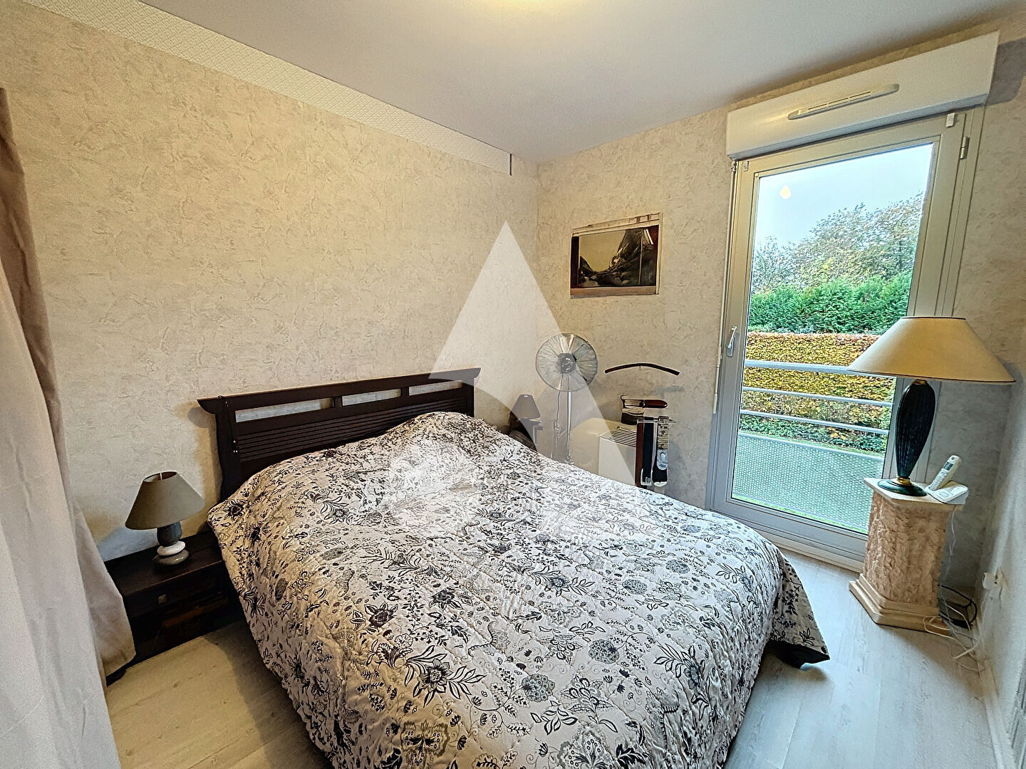 Photo T3  de 69m2 avec stationnement privé Secteur Rhonelle image 2/6