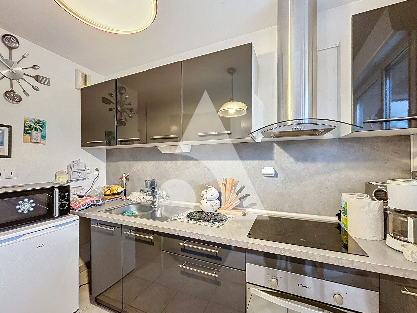 Photo T3  de 69m2 avec stationnement privé Secteur Rhonelle image 4/6