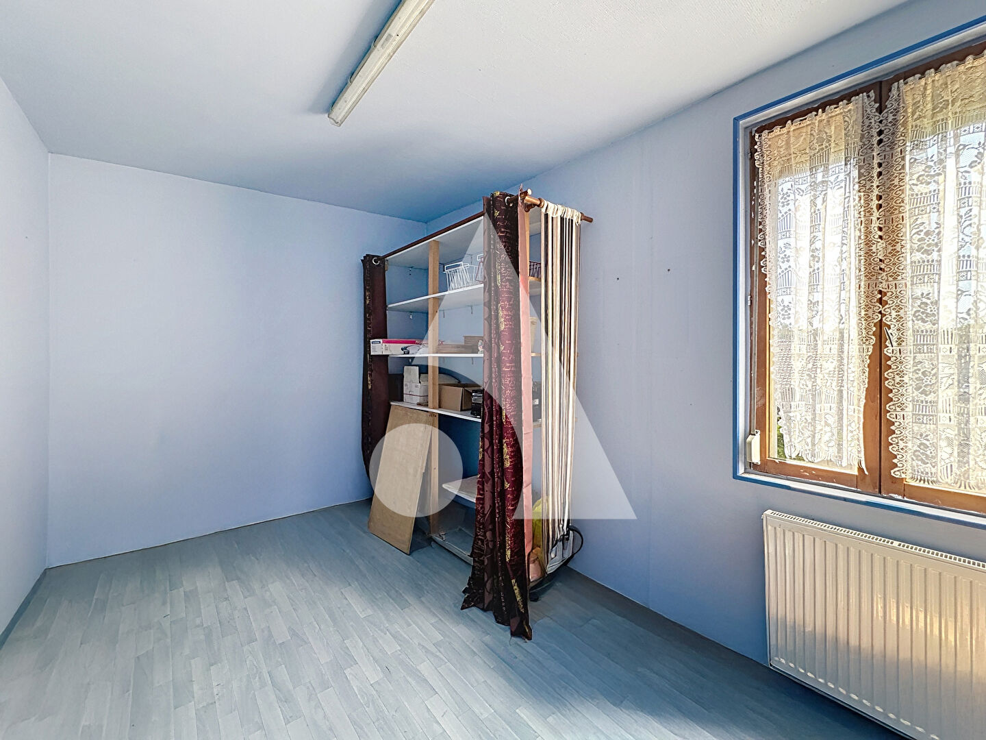 Photo Maison semi-individuelle 4 chambres, Garage image 6/6