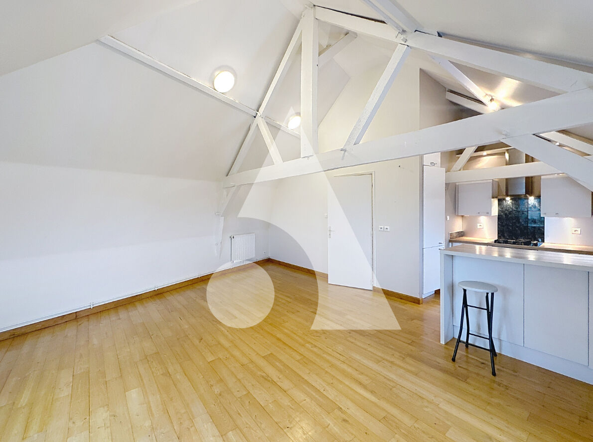 Photo Appartement de 83m2 en hyper-centre avec 1 place de parking couverte image 2/6