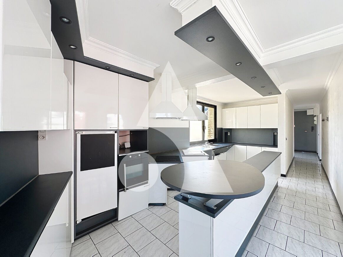 Photo Appartement centre ville Valenciennes 150m2 image 5/6