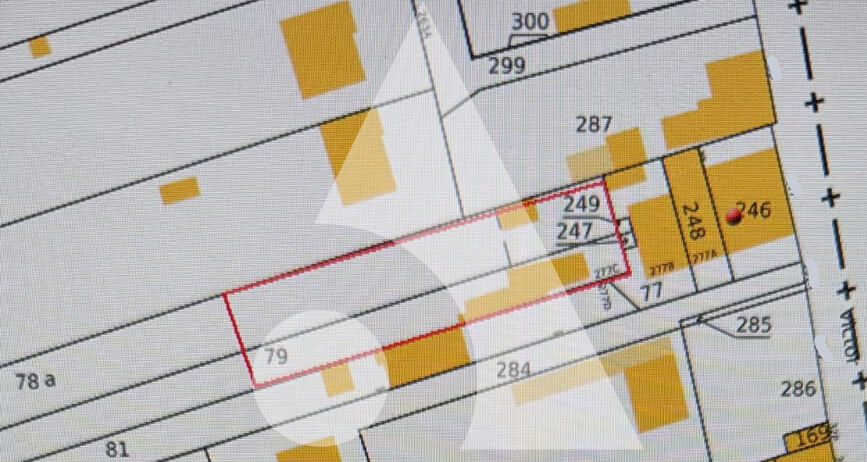 Photo Terrain constructible avec Plain pied et garage à Raismes image 4/4