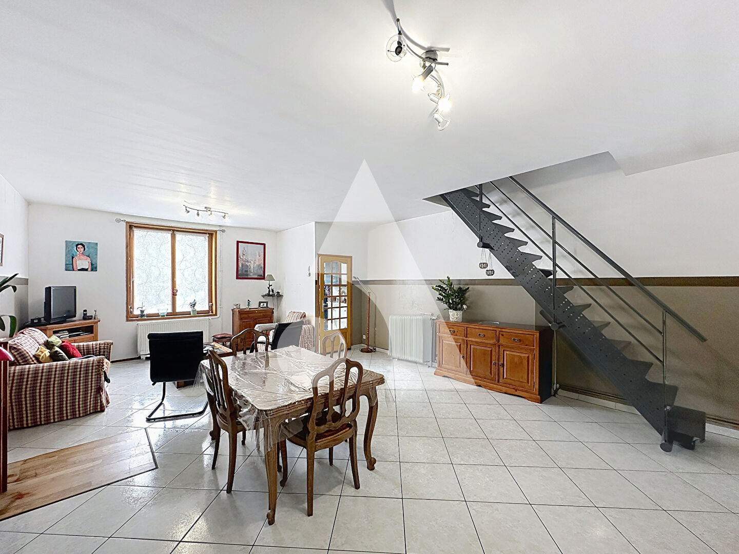 Maison semi individuelle de146 m²