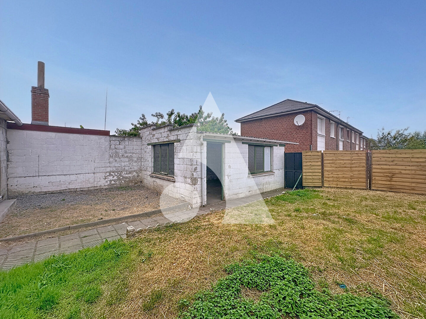 Photo Maison 3 chambres + grand Garage image 3/6