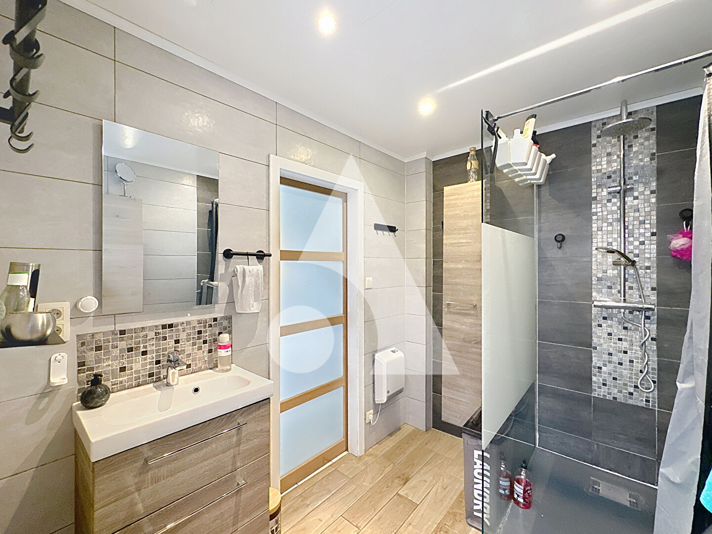 Photo Maison Semi-individuelle - 3 chambres image 5/6