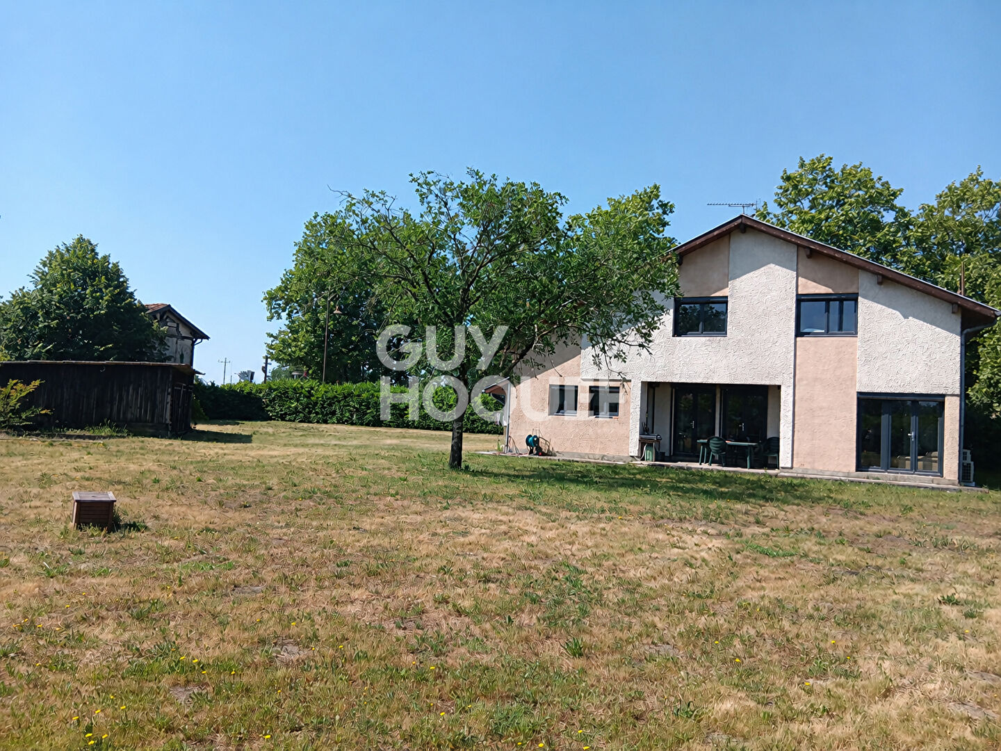 Maison 130 m²  à RION DES LANDES (40370)