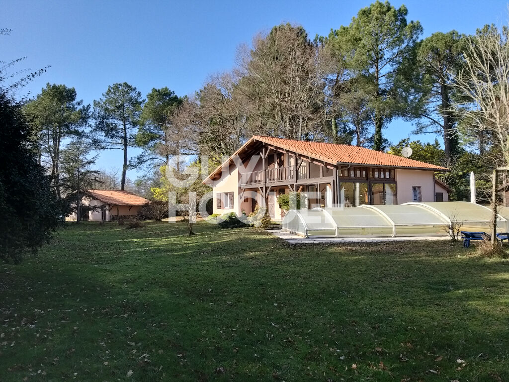 A VENDRE EN VIAGER OCCUPE : maison F5 à VIELLE SAINT GIRONS (40560)