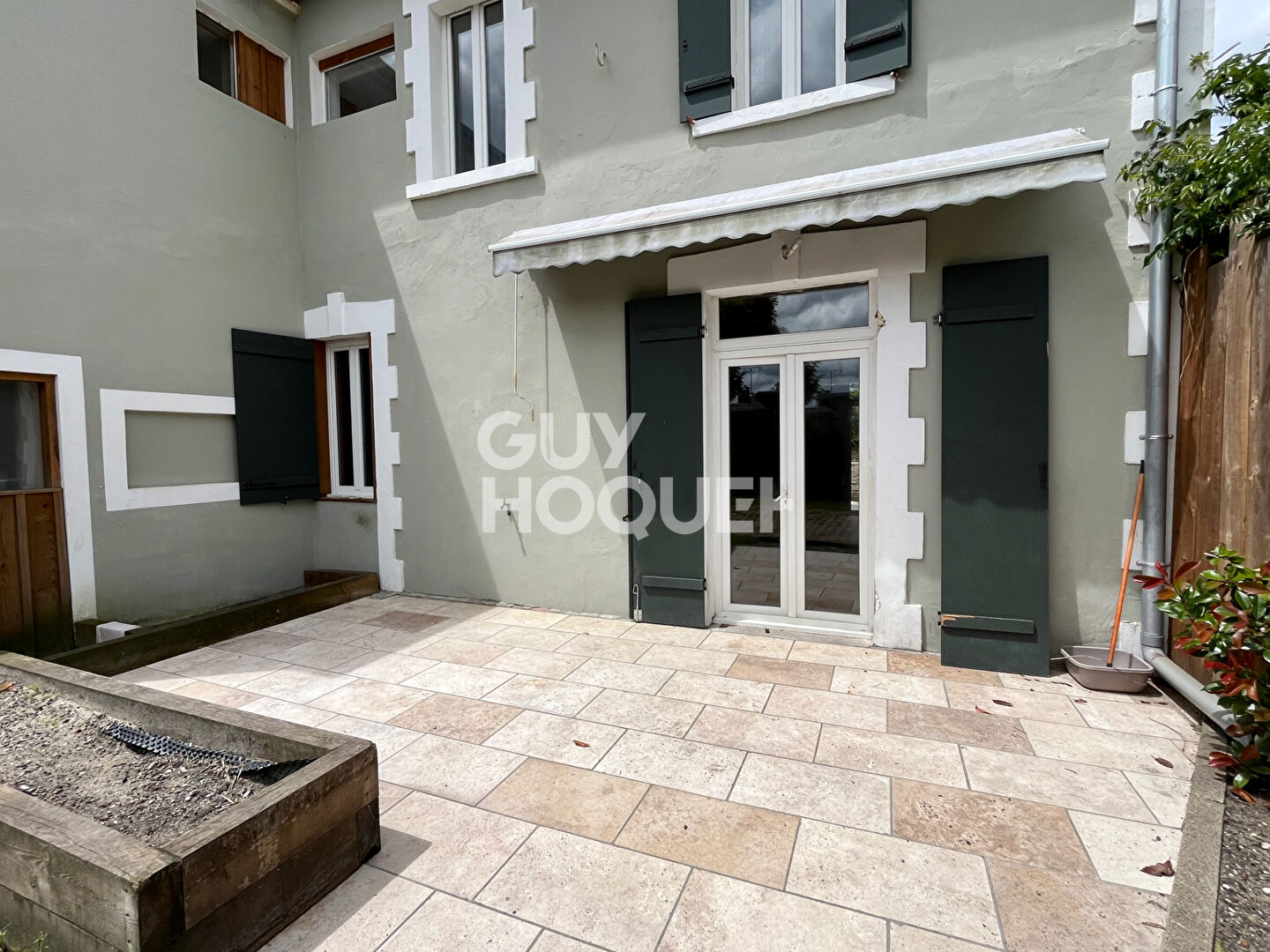 A LOUER :  duplex T4 à LESPERON (40260)