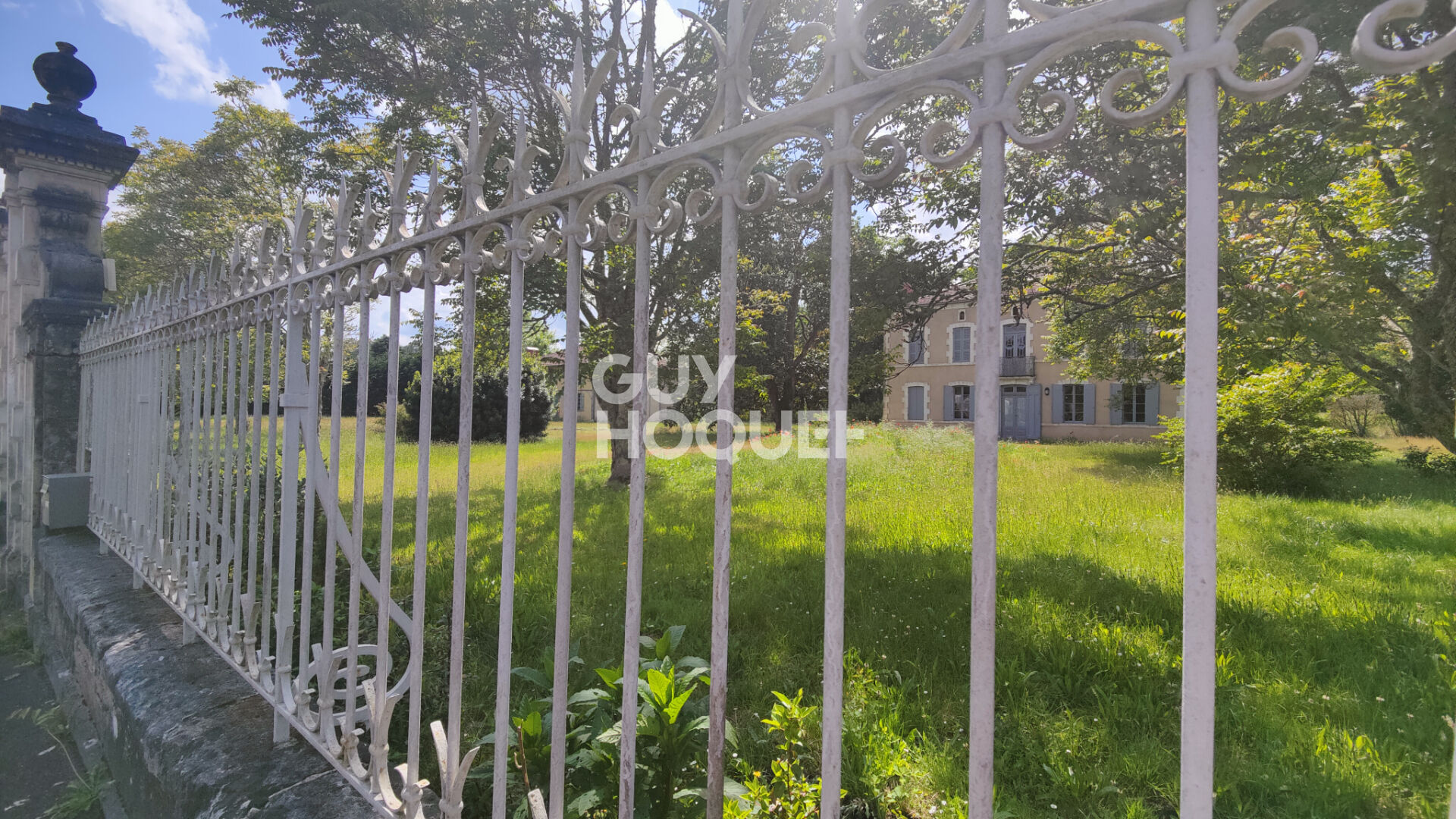 Maison de Maître à vendre à Rion Des Landes (40370)