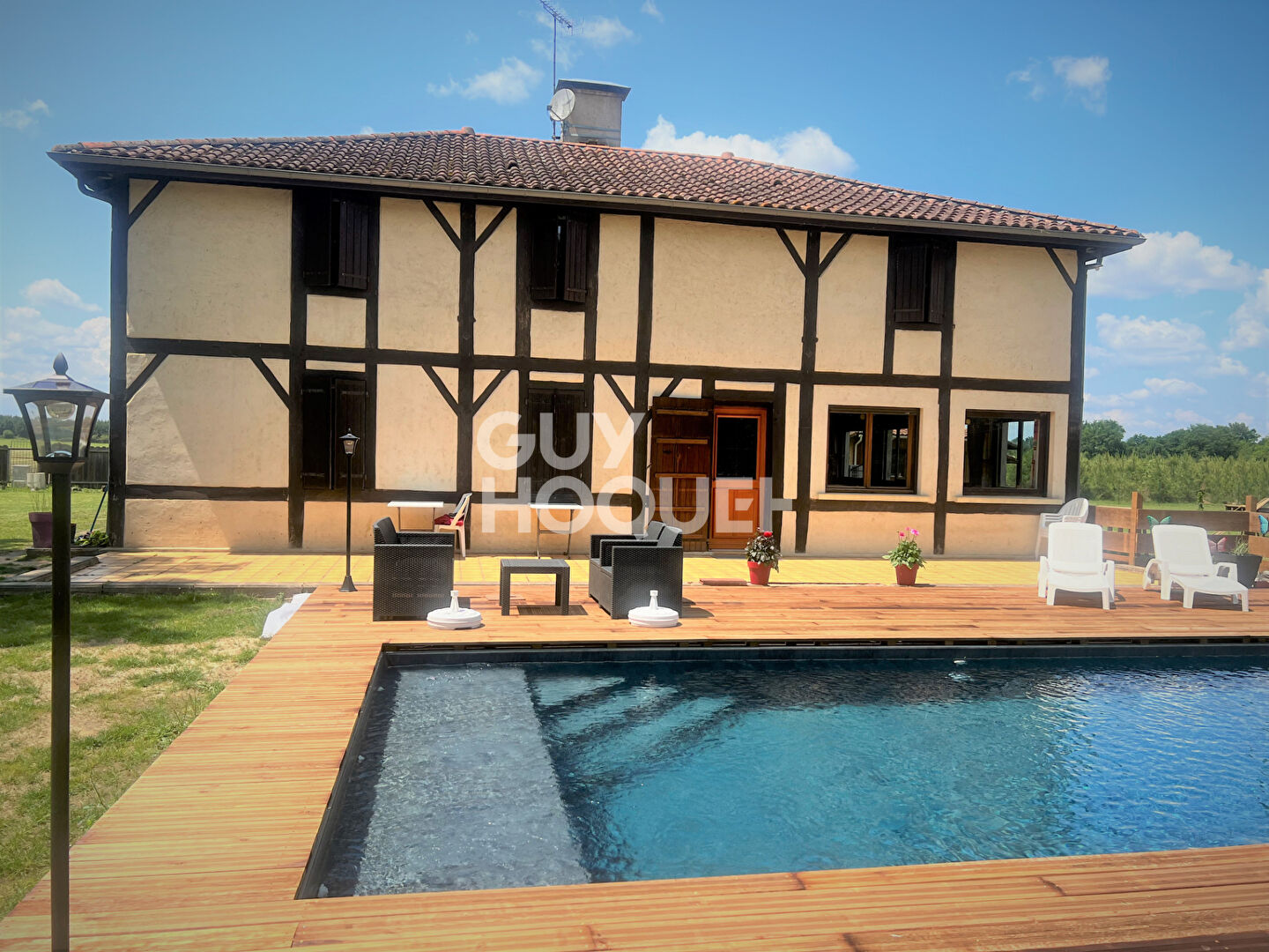 Maison à vendre à OUSSE SUZAN (40110)