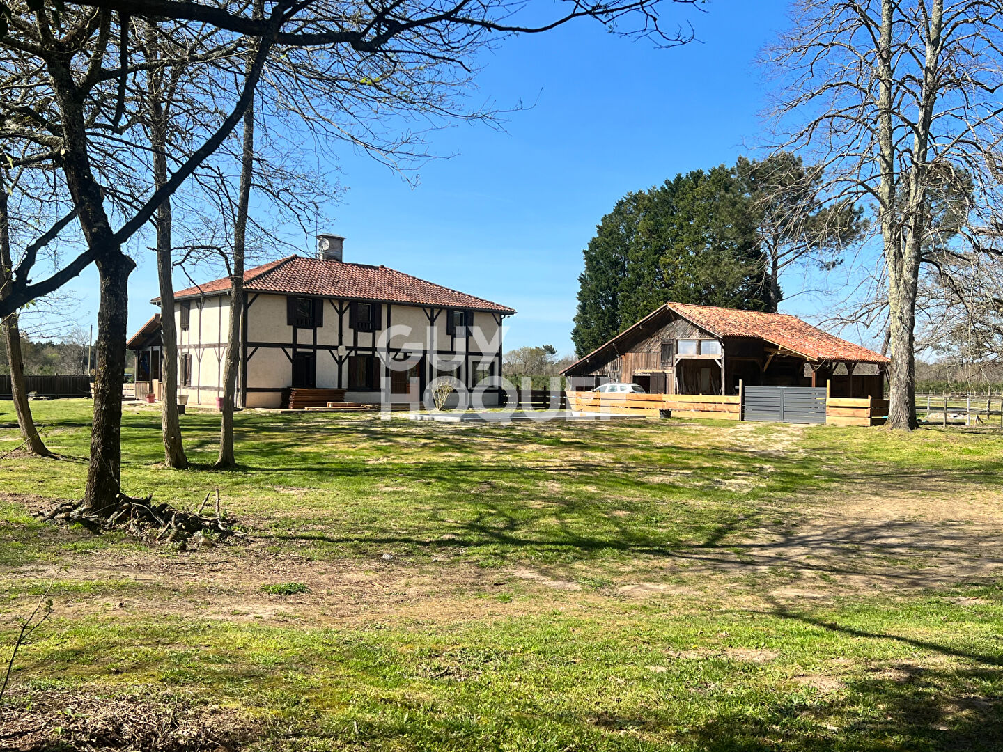Maison à vendre à OUSSE SUZAN (40110)
