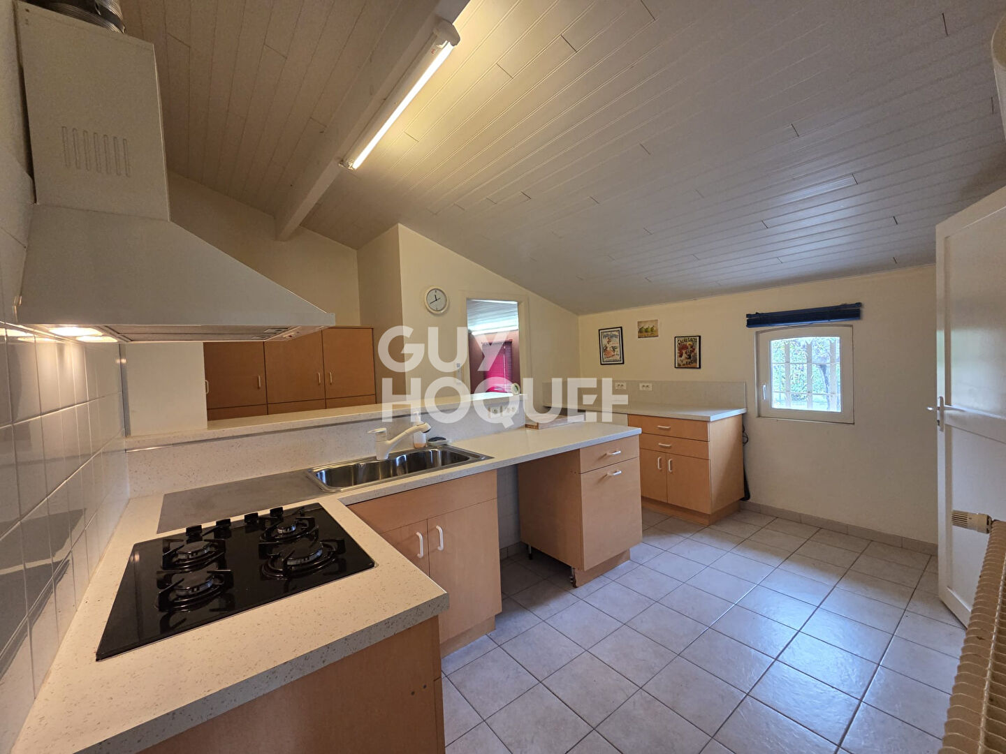 Maison de charme d'environ 140 m² à RION DES LANDES (40370)