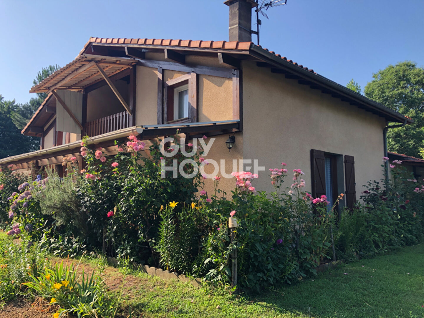 Maison des années 90  dans un magnifique jardin de 2000m2 à GARROSSE - MORCENX-LA-NOUVELLE (40110)