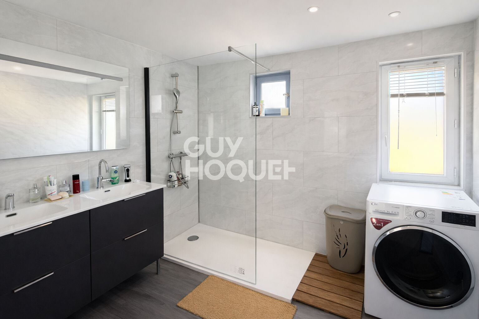 Magnifique Airial avec deux habitations à RION DES LANDES (40370)