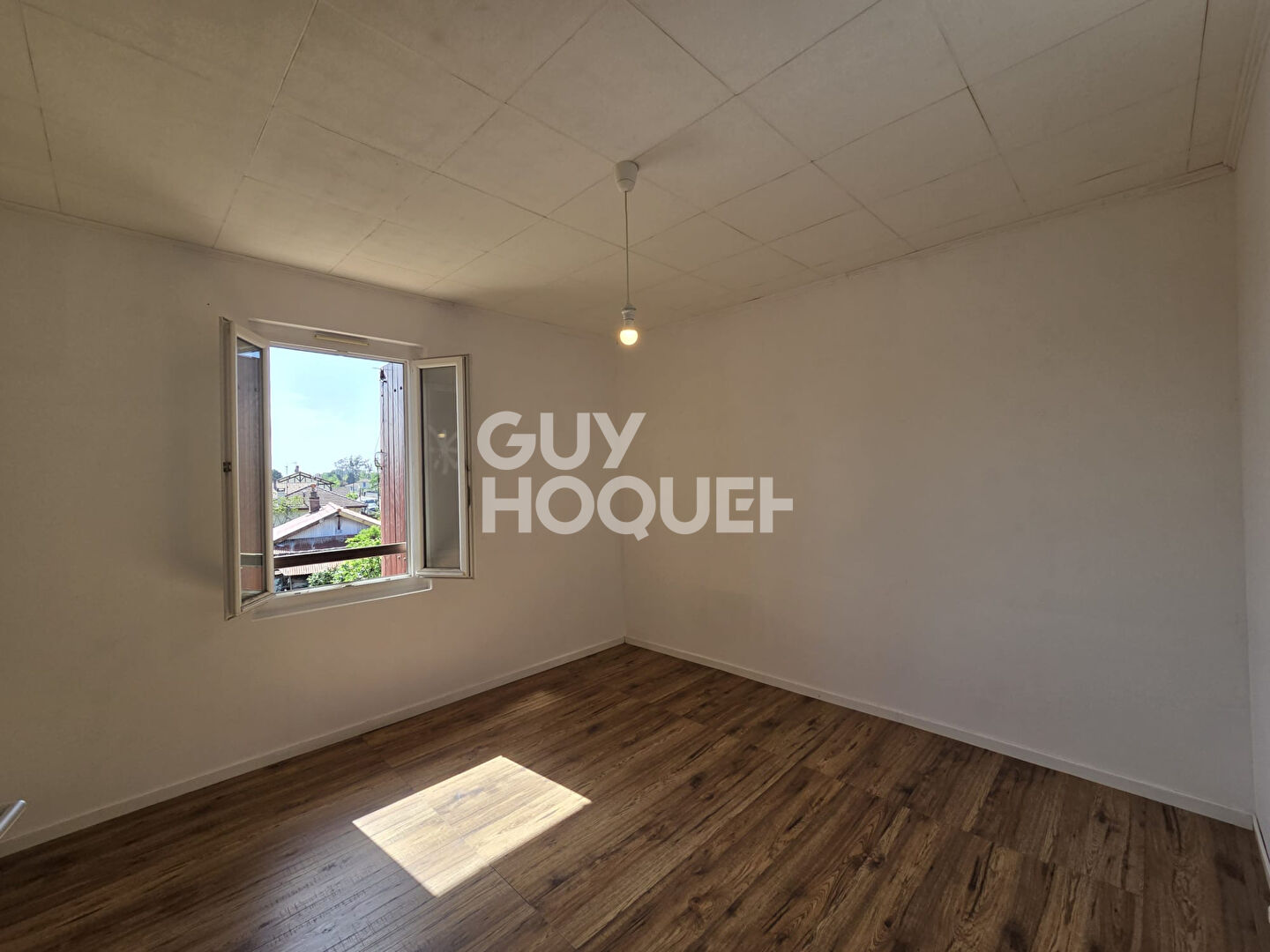 Maison  4 pièce(s) 105 m2