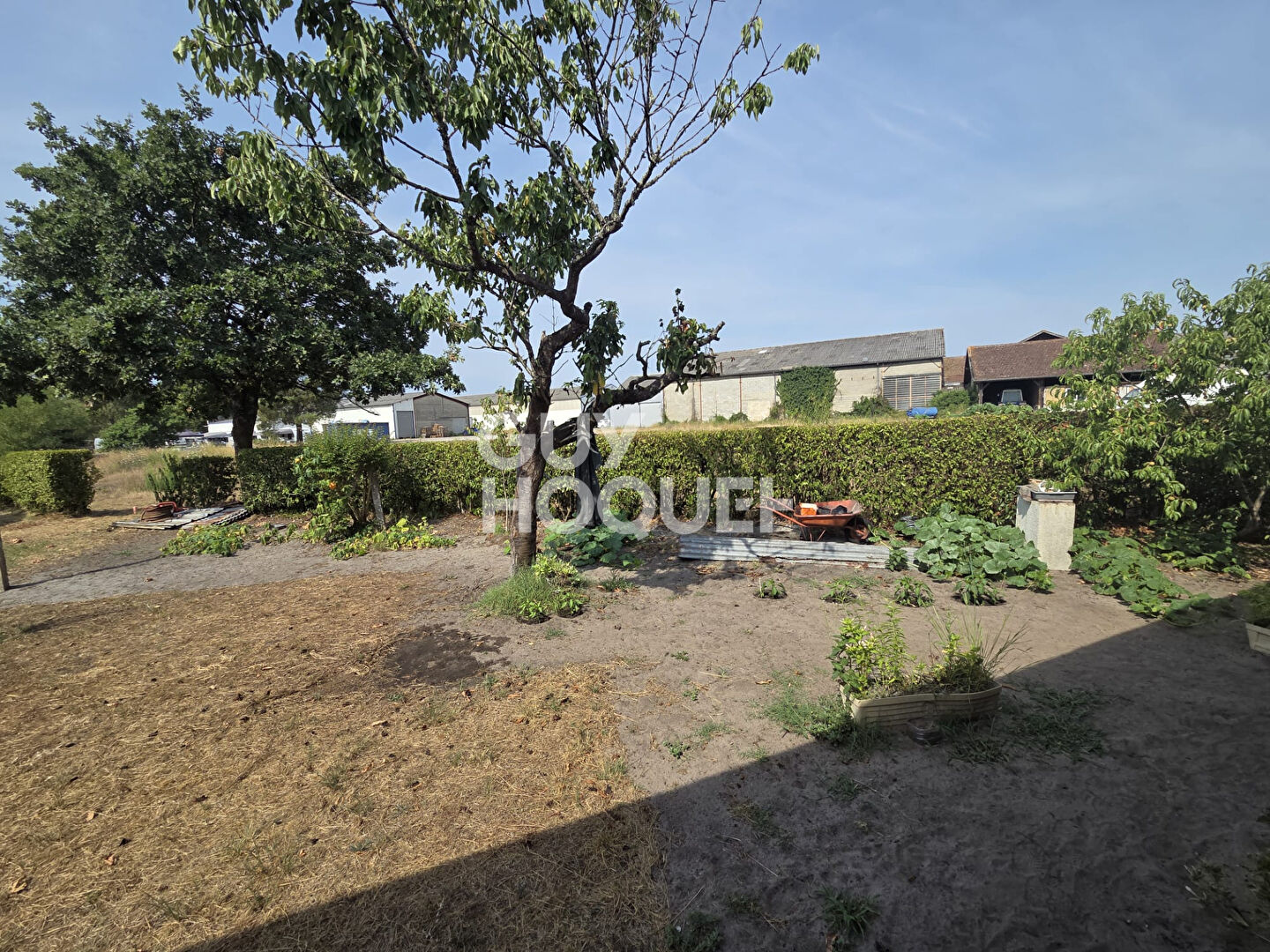 Rion-des-Landes, Maison de plain-pied avec garage et jardin. Beau potentiel