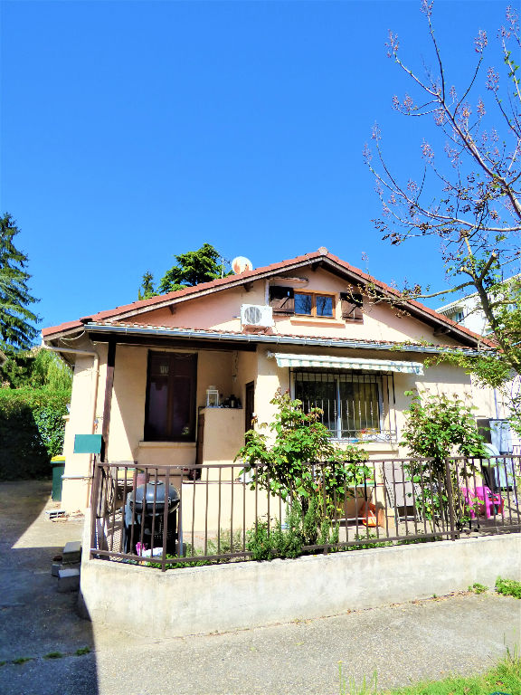 Maison Vaulx En Velin 3 pièce(s) 57 m2- 2 terrasses