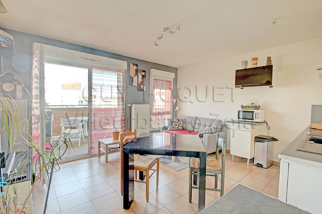 Appartement Saint Priest 2 pièces 39.70 m2