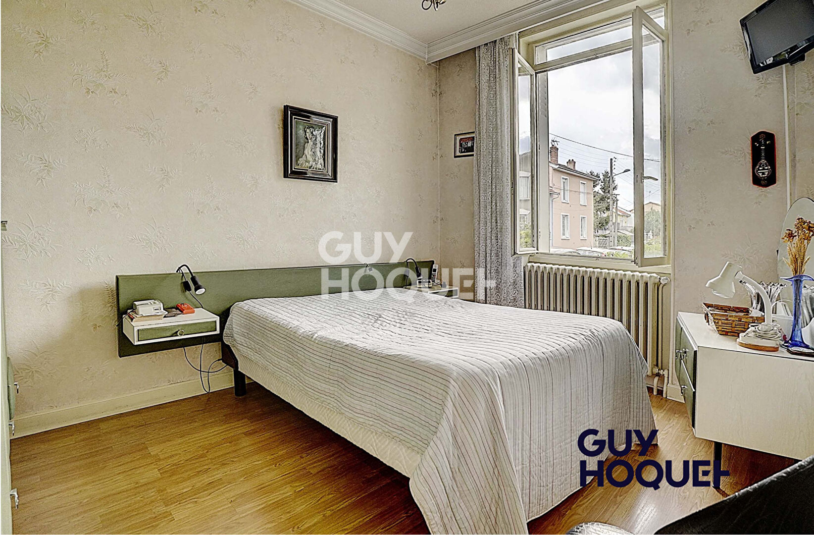 MAISON DE 111,20 m²  SUR PARCELLE DE 806 m² - VILLEURBANNE CUSSET