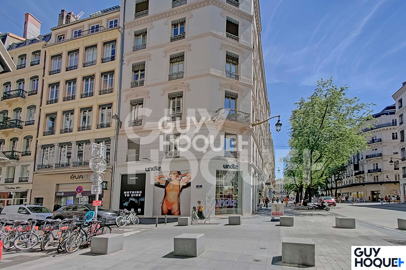 APPARTEMENT 2 PIECES 18.9 m²  - METRO CORDELIERS