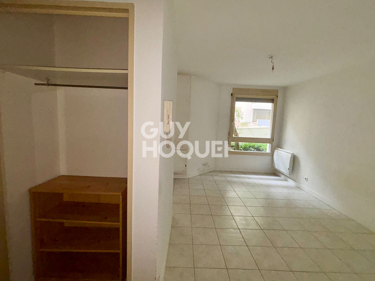 EXCLUSIVITÉ STUDIO CALME AVEC PISCINE ET CAVE LYON 3e