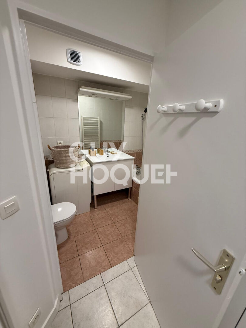 EXCLUSIVITÉ STUDIO CALME AVEC PISCINE ET CAVE LYON 3e