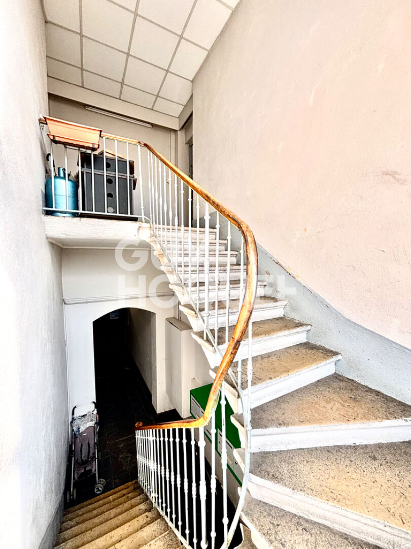 Immeuble de rapport  12 pièce(s) 361 m²