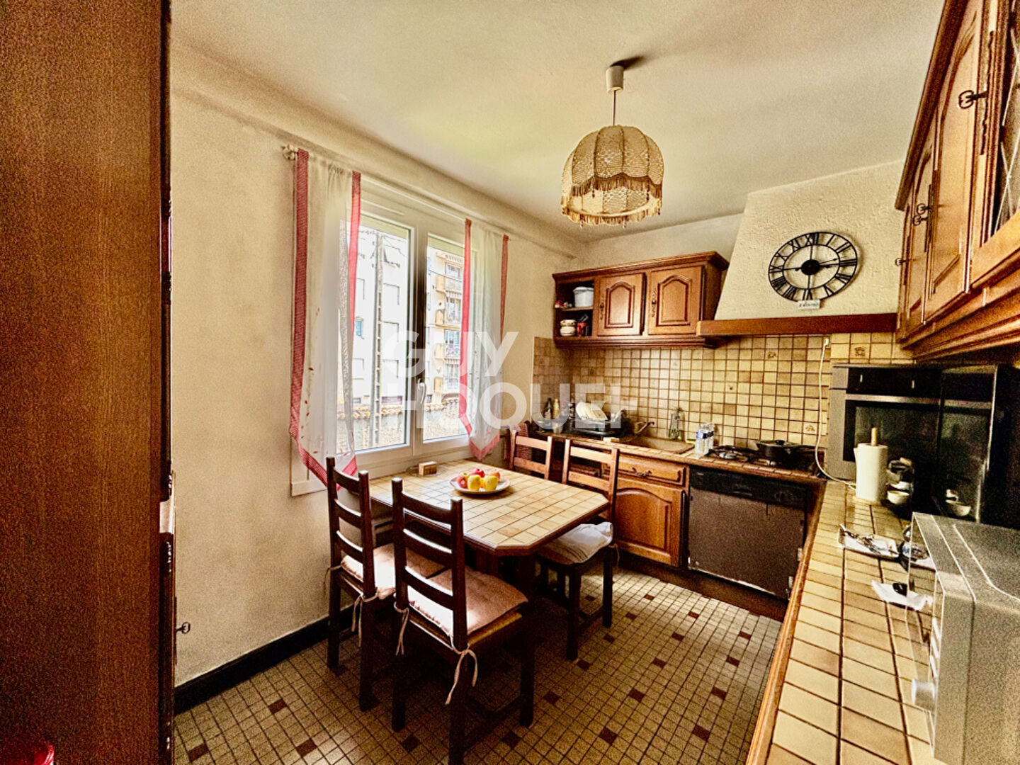 Maison à vendre à Vaulx-en-Velin - 7 pièces, 6 chambres