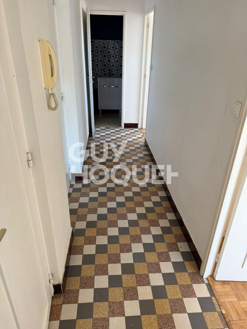 À louer T2 Dernier Étage avec Grande Terrasse  Centre Gratte-Ciel (Villeurbanne)  avec vue exceptionelle