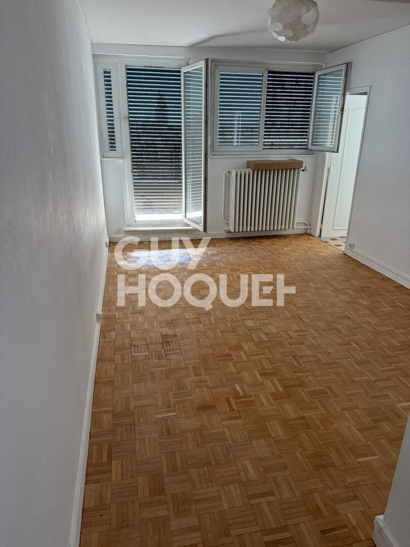 À louer T2 Dernier Étage avec Grande Terrasse  Centre Gratte-Ciel (Villeurbanne)  avec vue exceptionelle