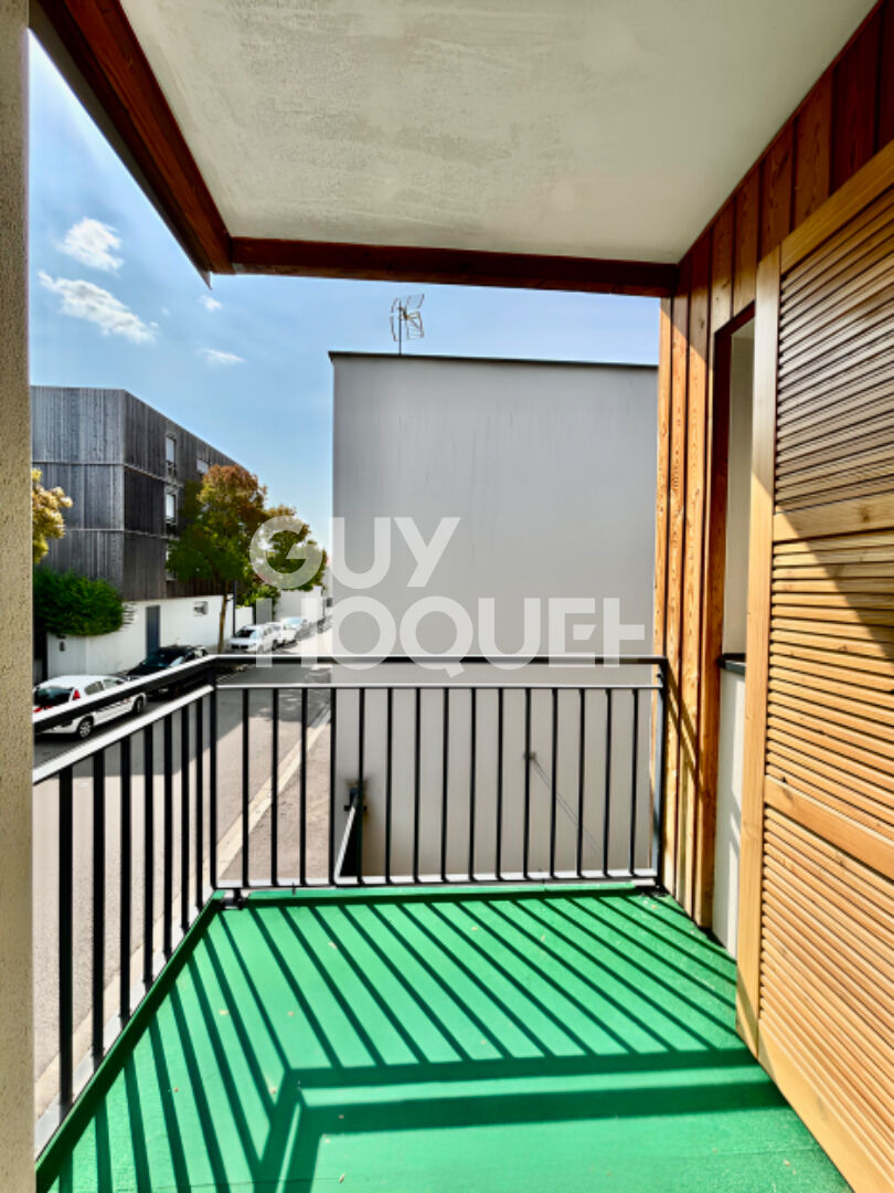 Maison T5 moderne à vendre à Vaulx-en-Velin Village