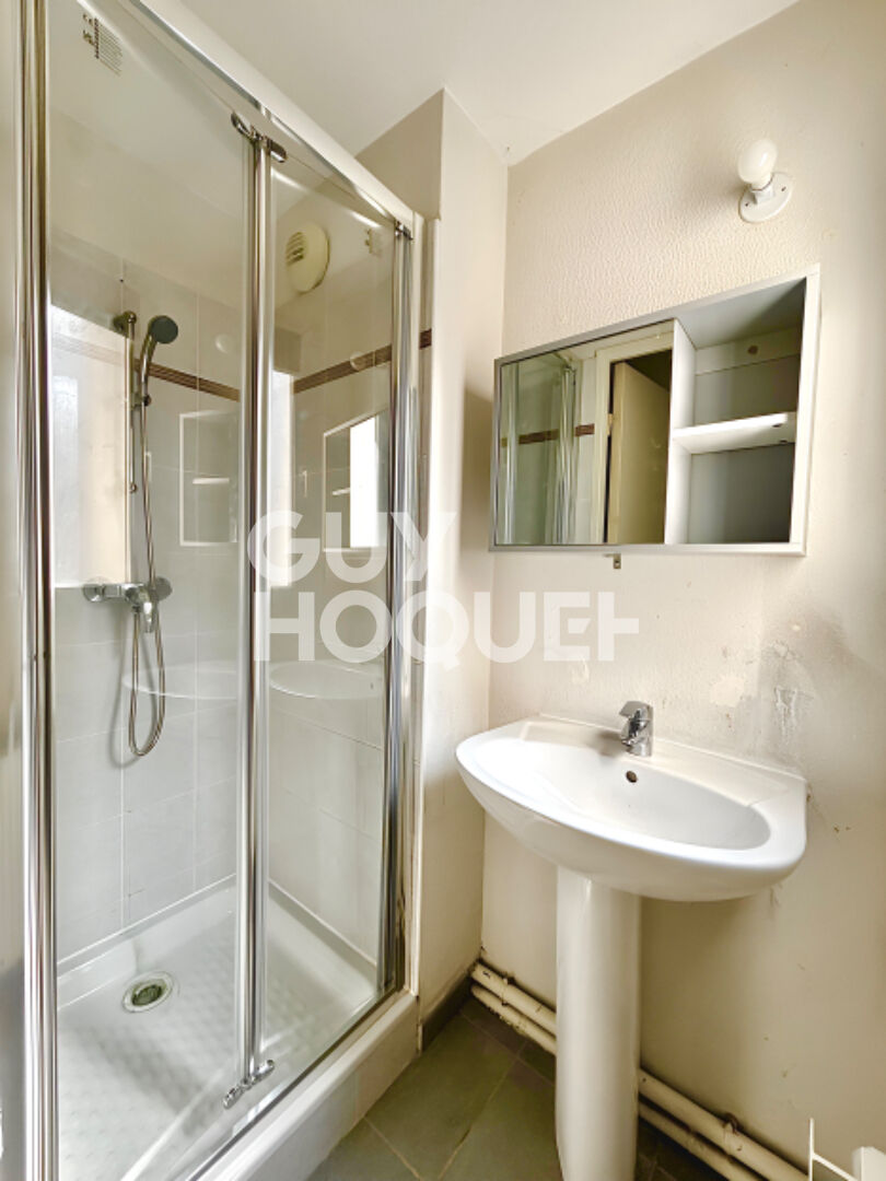 Maison T5 moderne à vendre à Vaulx-en-Velin Village