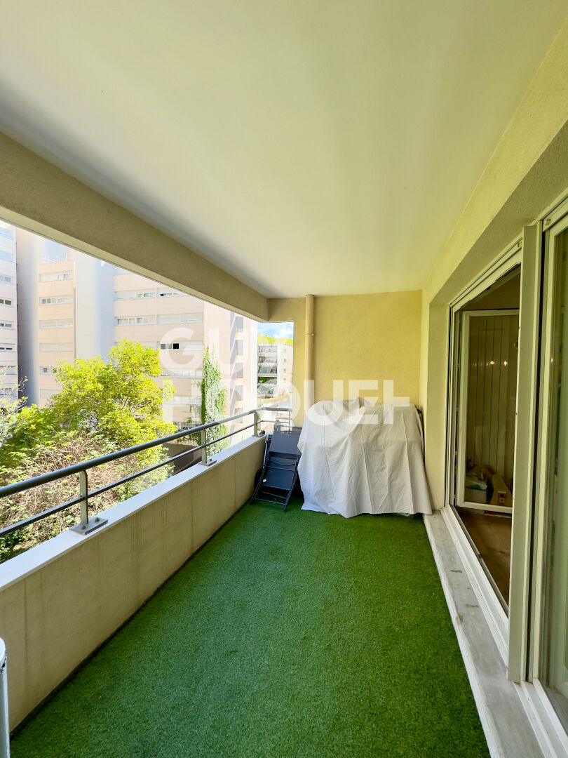 À vendre : Récent T2 à Villeurbanne