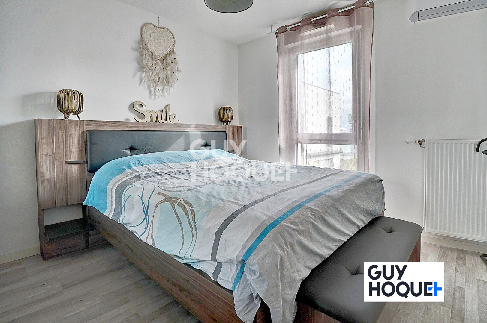 CARRE DE SOIE - T3 66 m² AVEC TERRASSE - METRO A / TRAMWAY T3 &T7