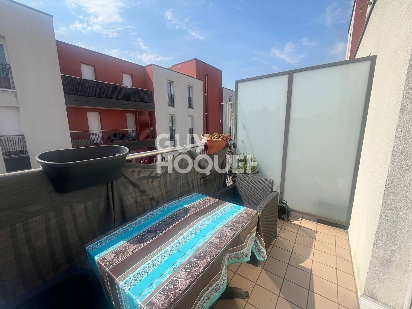 À louer T2 de 50 m² avec garage au coeur du quartier Village à Vaulx-en-Velin