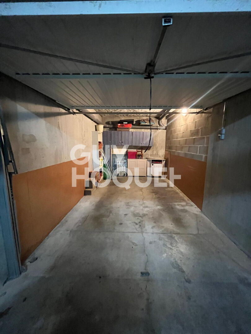 À louer T2 de 50 m² avec garage au coeur du quartier Village à Vaulx-en-Velin