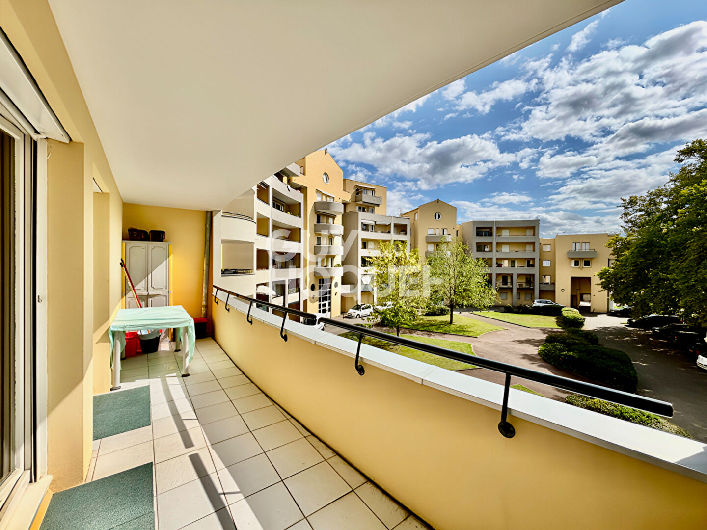 Appartement spacieux de 4 pièces à Bron