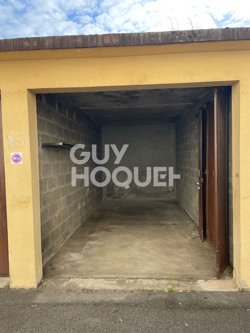 Parking / box Villeurbanne