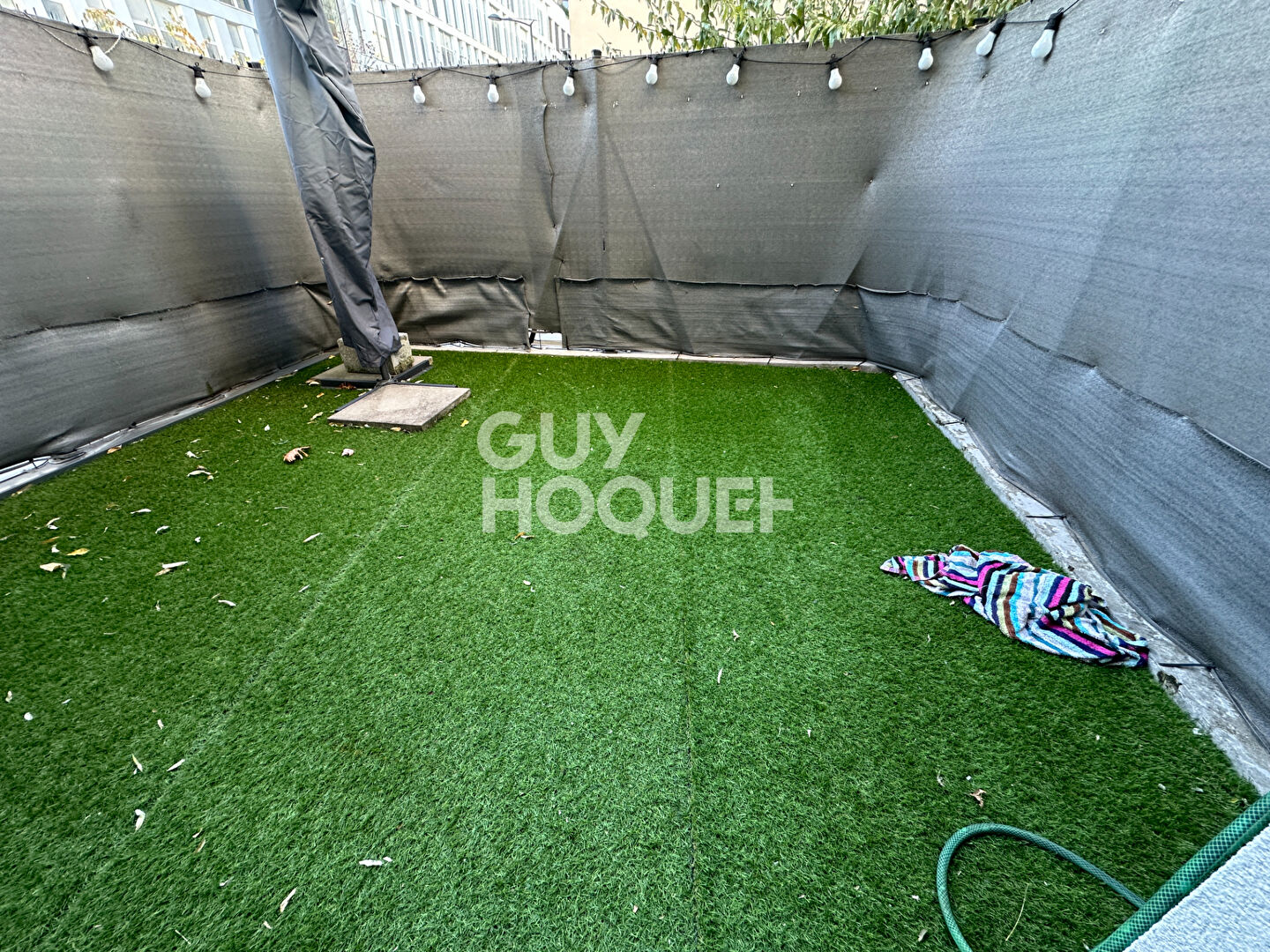 CARRE DE SOIE - T4 80 m² AVEC EXTERIEUR - METRO A / TRAMWAY T3 &T7