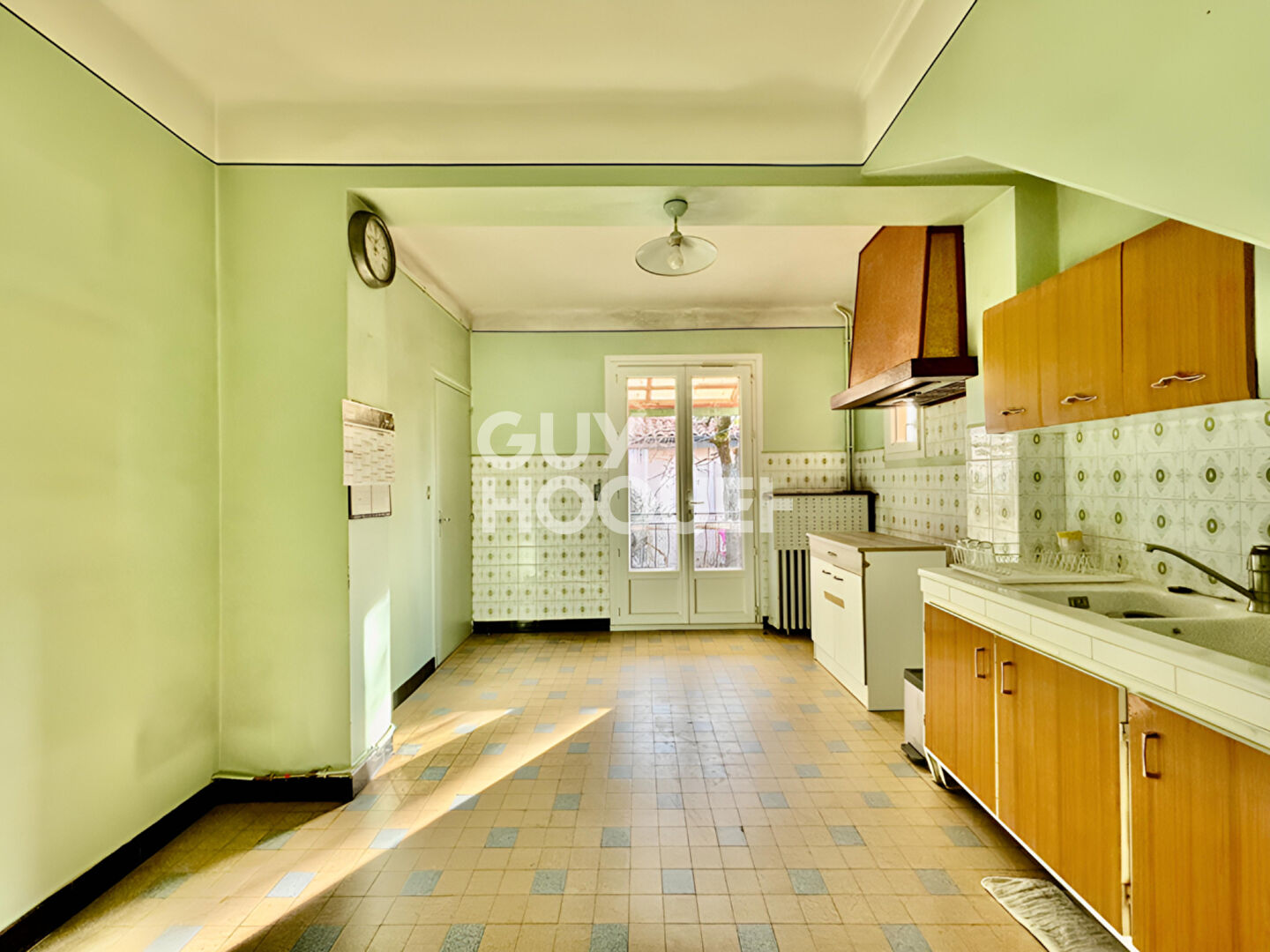 Maison à vendre à Vaulx-en-Velin - Un potentiel à exploiter !